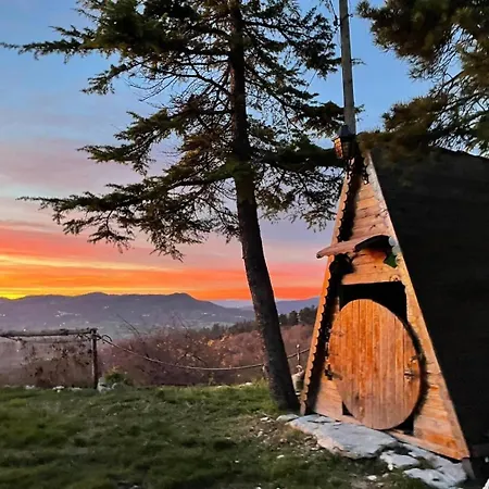 Casa Hobbit Гуальдо-Тадино