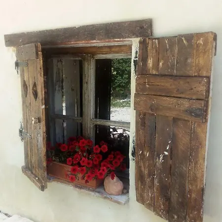 Holiday home Casa Hobbit *