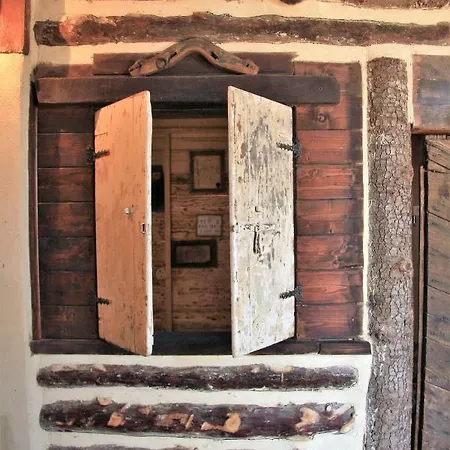 Casa Hobbit Holiday home