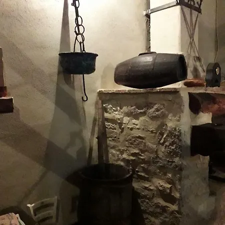 Casa Hobbit Гуальдо-Тадино